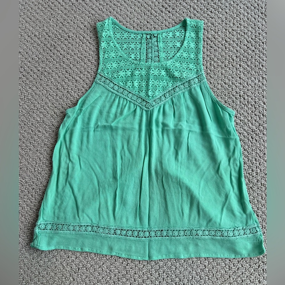 Sweet Wanderer: Lace Trimmed Tank Top